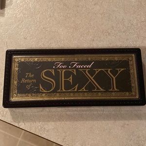Too Faced the Return of Sexy palette